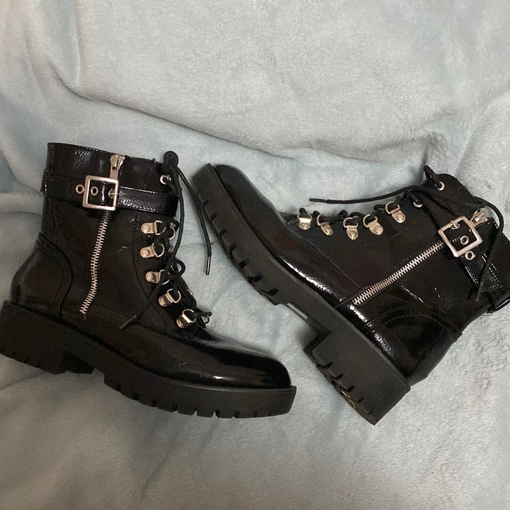 Charlotte Russe Black Patent Leather Combat Boot size 8